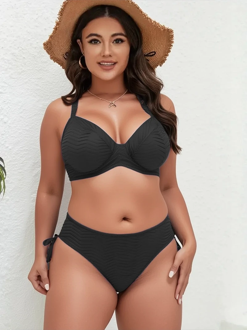 Kadın Siyah Desenli Büyük Beden Astarlı Bikini Takım HZL25S-LC4004