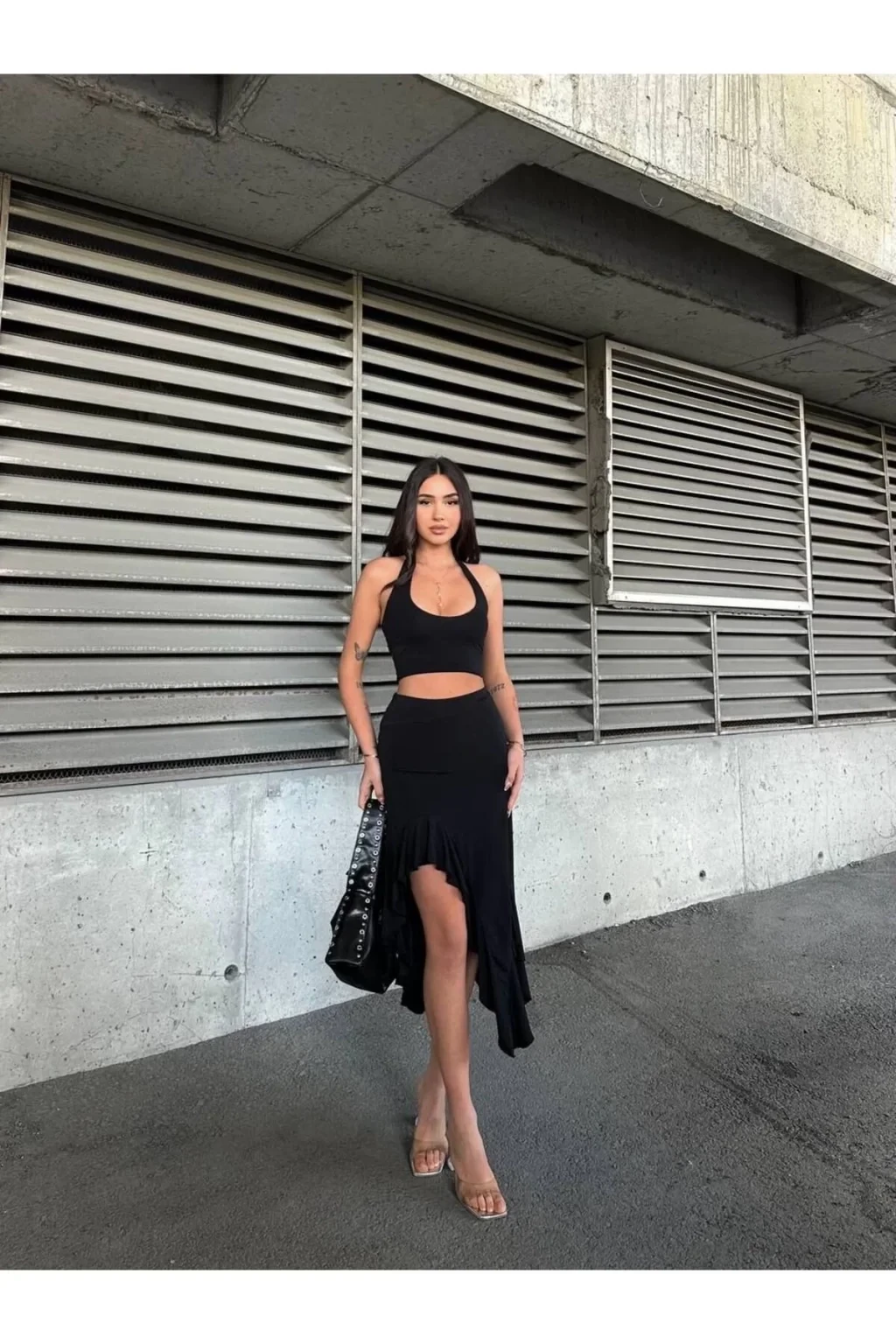 Kadın Siyah Yüksel Bel Dalgıç Kumaş Asimetrik Kesim Etek HZL25S-ZK11701