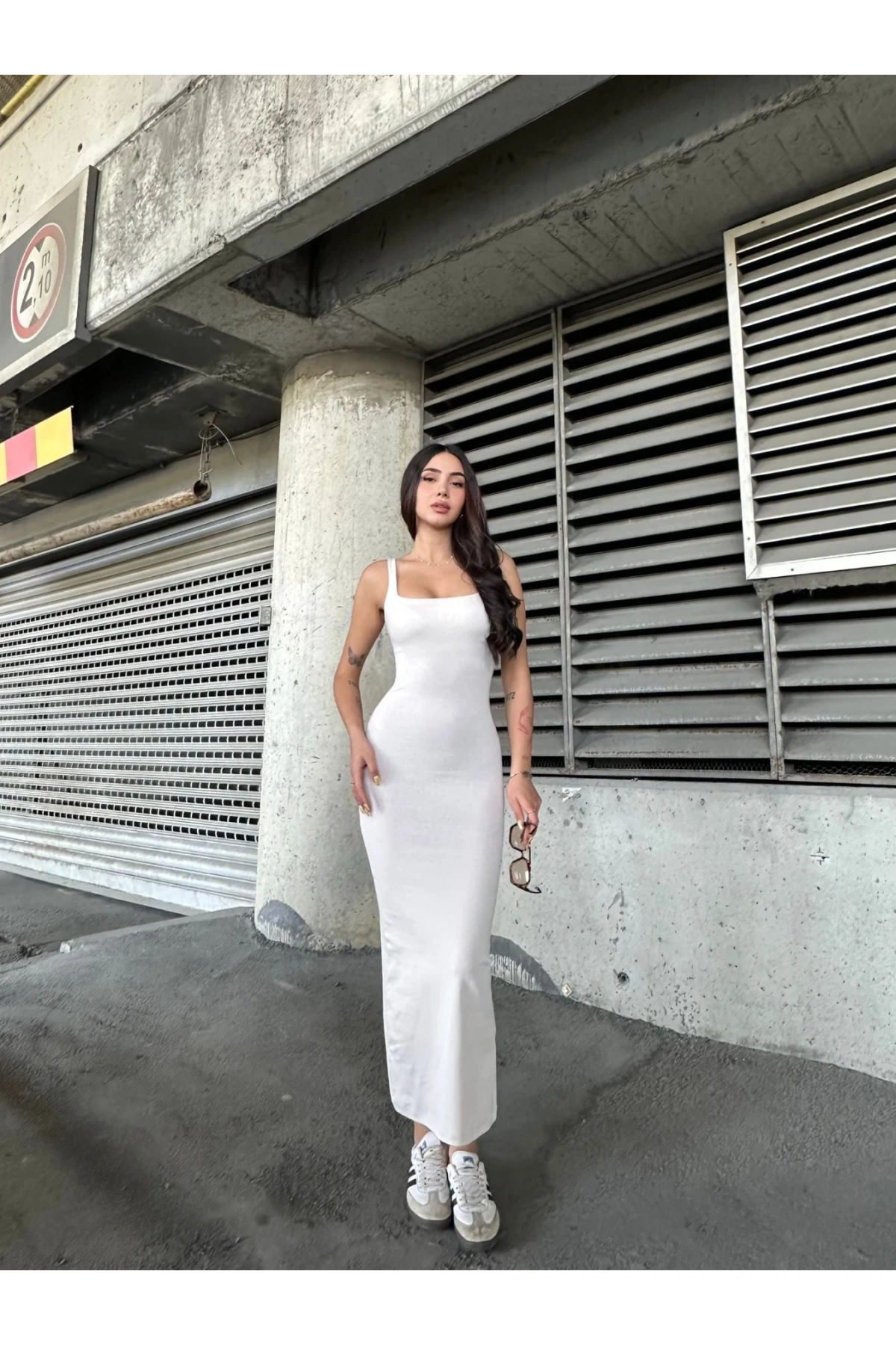 Kadın Taş Askılı Kare Yaka Midi Elbise HZL25S-ZK11621