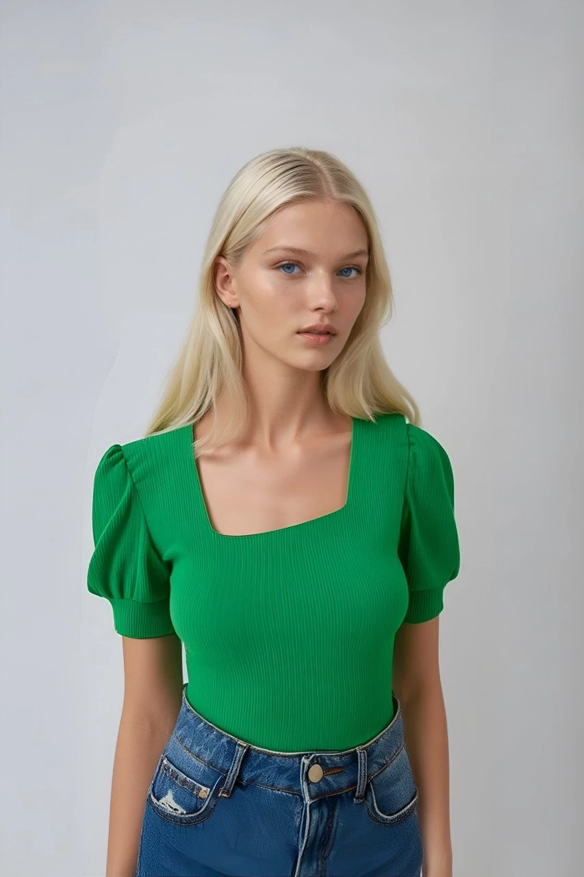 Kadın Yeşil Kare Yaka Örme Bluz HZL22W-BD104091