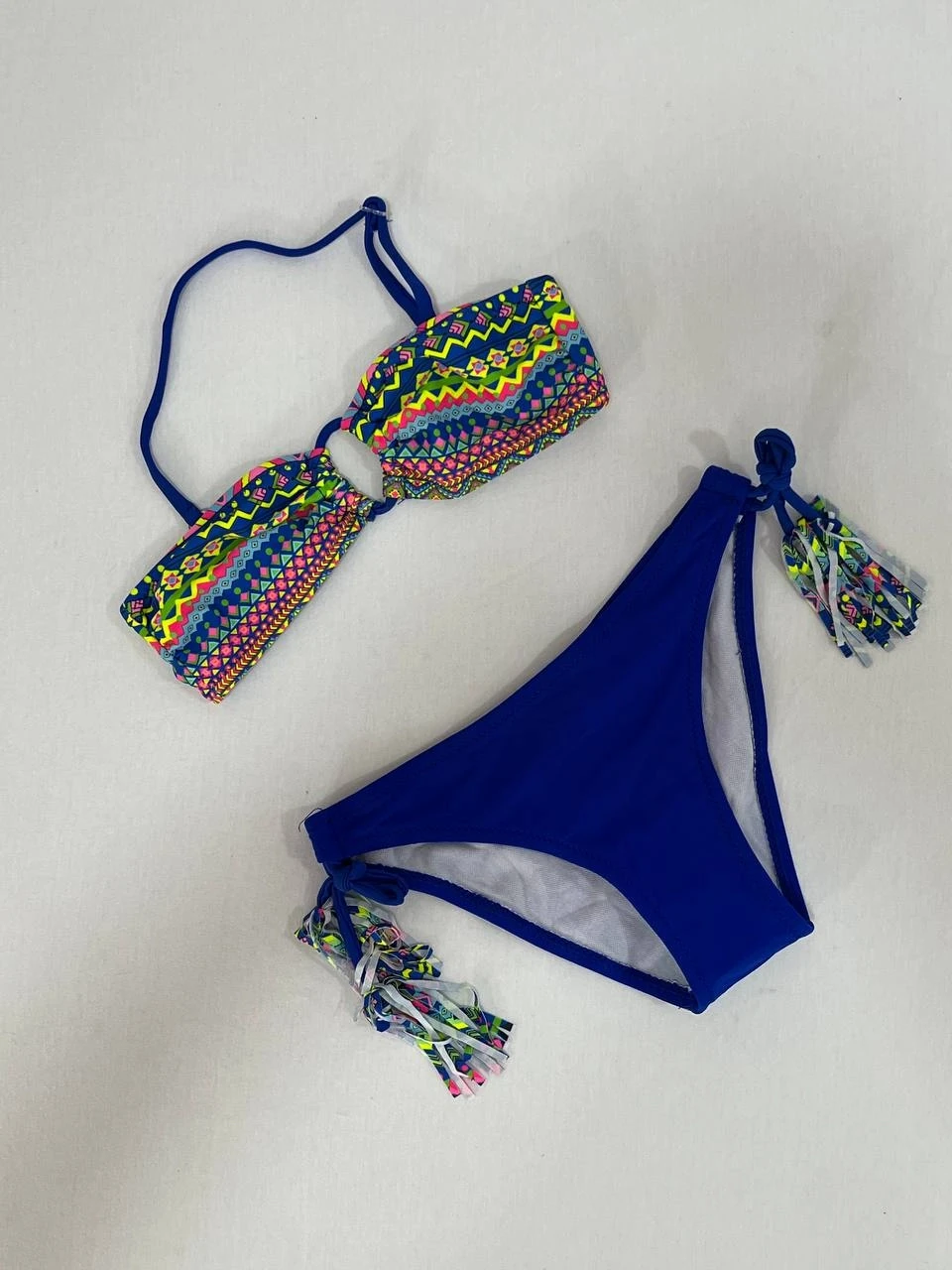 Kız Çocuk Mavi Çok Renkli  İp Detaylı Astarlı 4-12 Yaş Üçgen Bikini Takım HZL24S-LC1904