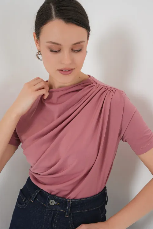 Büzgü Detaylı Kısa Kol Sandy Bluz 945 - Gül Kurusu