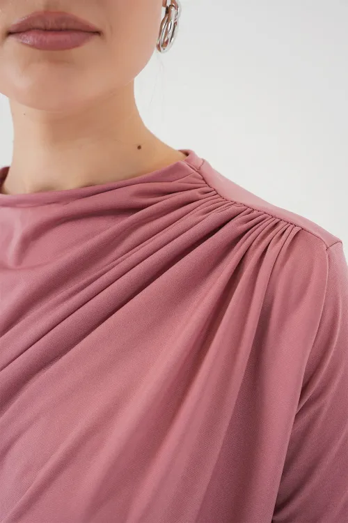 Büzgü Detaylı Kısa Kol Sandy Bluz 945 - Gül Kurusu