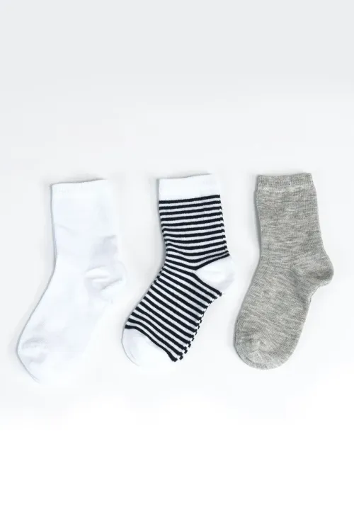 Erkek Çocuk Dikişsiz 3  lü Soket Çorap 3 Yaş - 6 yaş
