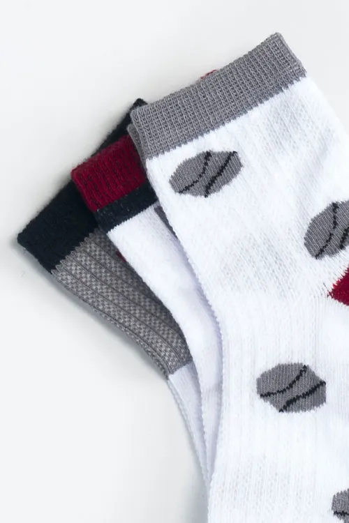 Erkek Çocuk Dikişsiz 3  lü Soket Çorap 3 Yaş - 6 yaş