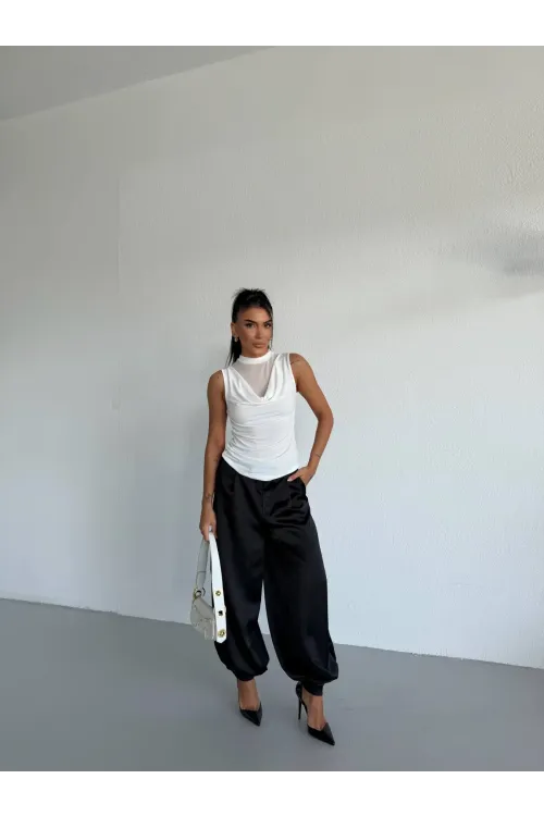 Kadın Beyaz Tül Detay Degaje Yaka Yanlardan Drapeli Sandy Bluz HZL26S-FRY123791