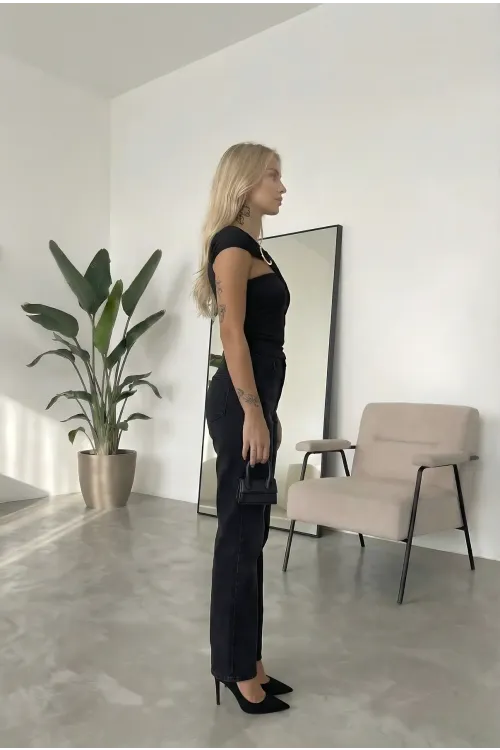 Kadın Siyah Gold Toka Detay Omuz Drape Detaylı Sandy Bluz HZL26W-FRY123741