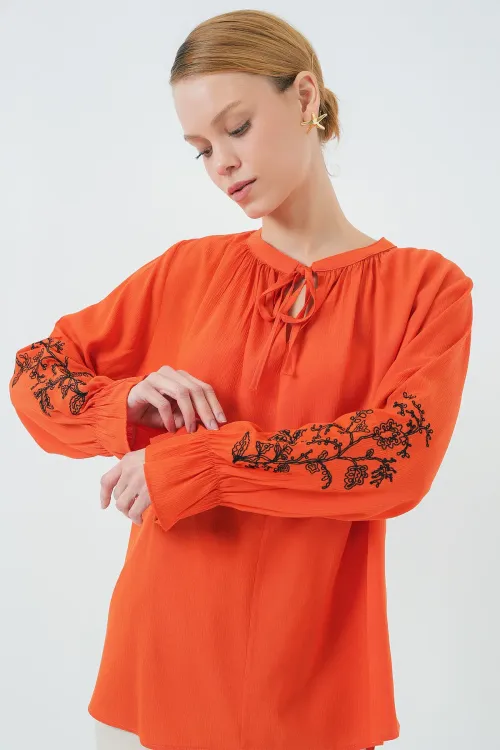 Kadın Nakışlı Örme Bluz 941 - Turuncu