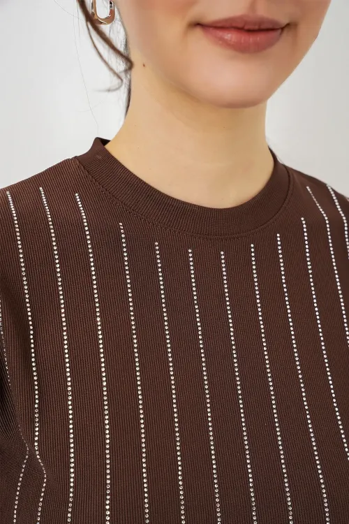 Kadın Sıfır Kol Taşlı Bluz 931 - Kahverengi