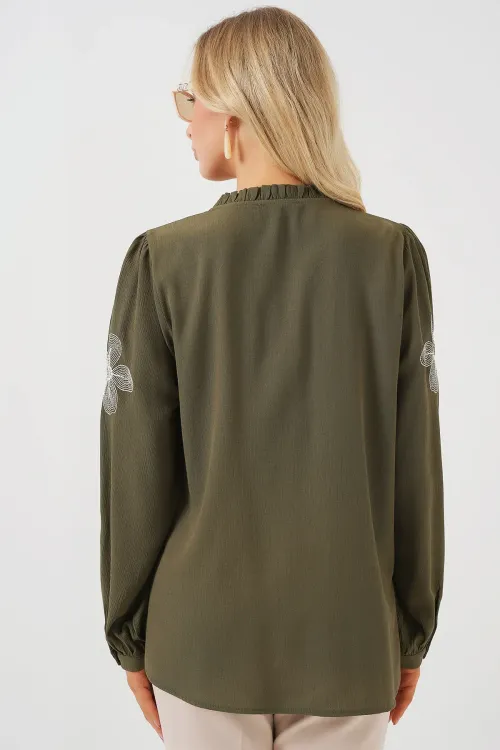 Kadın Uzun Kol Nakışlı Örme Bluz 951 - Haki
