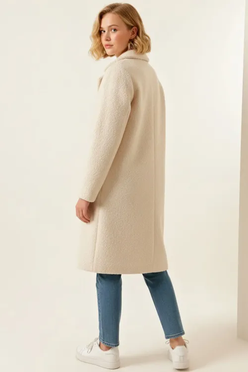 9085 Kadın Oversize Kaşe Kaban - M. Krem