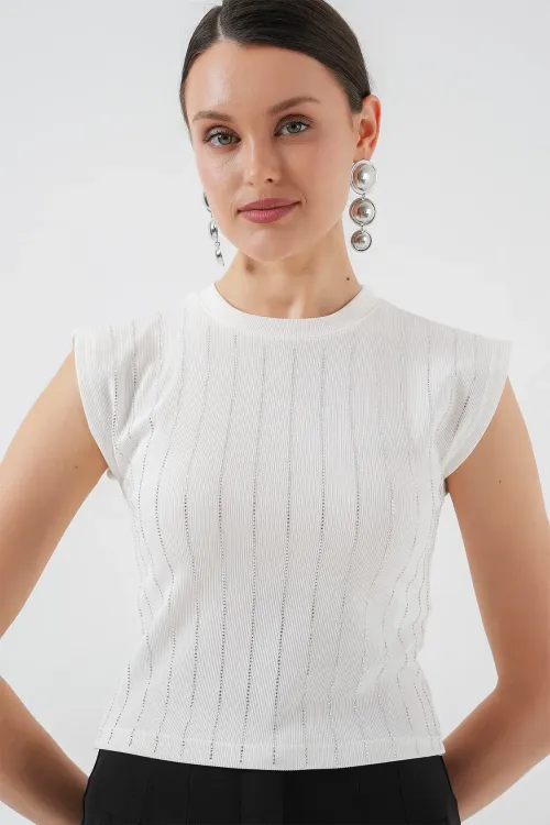 Kadın Sıfır Kol Taşlı Bluz 931 - Beyaz