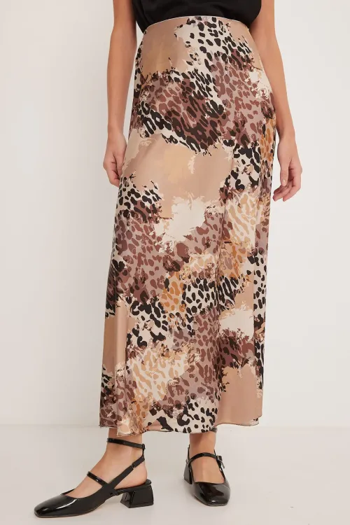 Kadın Sütlü Kahve Desenli Saten Etek 15877