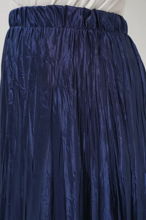 Kadın Uzun Kırışık Parlak Etek 8034 - D.Lacivert