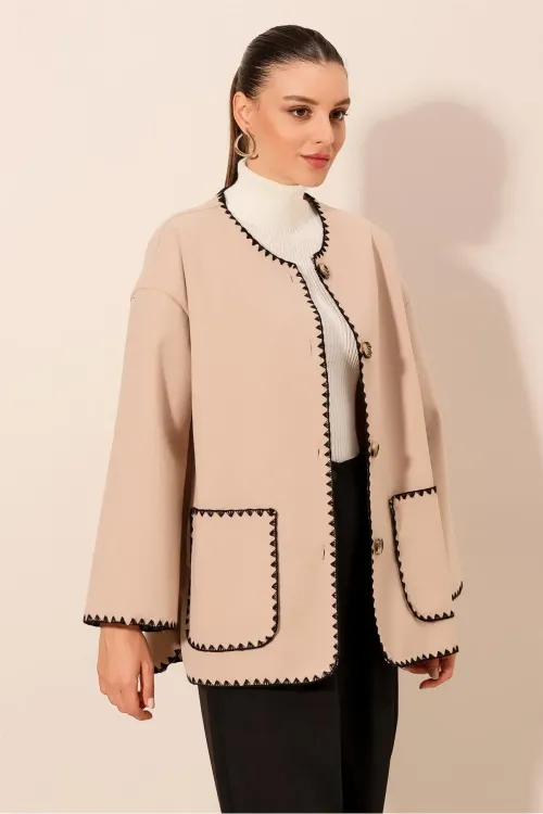 0690 Boyfriend Nakışlı Kaşe Ceket - Bej