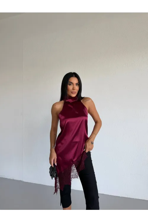 Kadın Bordo Halter Yaka Dantel İşlemeli Asimetrik Saten Bluz HZL26S-FRY123901