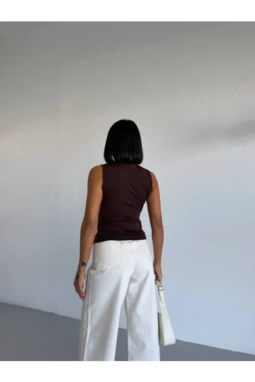 Kadın Kahverengi Balıkçı Yaka Sıfır Kol Sandy Crop Bluz HZL26S-FRY123931