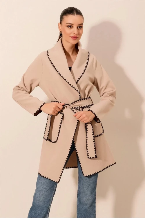 Kadın Bej Nakış Detaylı Beli Kuşaklı Düğmesiz Astarsız Kaşe Kaban  HZL24W-BD191301
