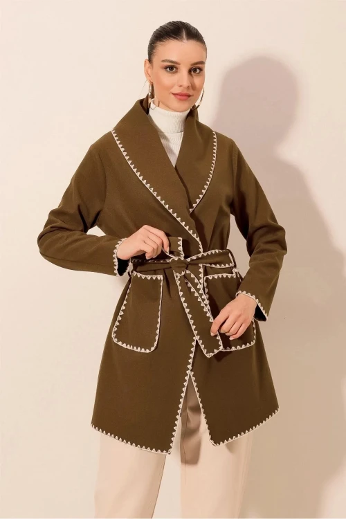 Kadın Kahverengi Nakış Detaylı Beli Kuşaklı Düğmesiz Astarsız Kaşe Kaban  HZL24W-BD191301