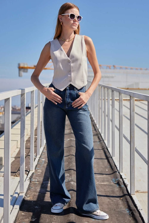 Kadın Krem Çizgili Düğmeli Astarsız Dokuma Yelek HZL24S-BD167941