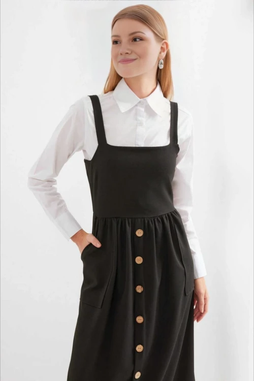 Kadın Siyah Askılı Düğme Detaylı Cepli Kuşaklı Uzun Elbise HZL24S-BD124901