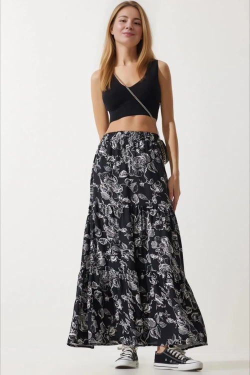 Kadın Siyah Çiçek Desenli Beli Lastikli Volanlı Uzun Viskon Etek HZL24S-BD180071