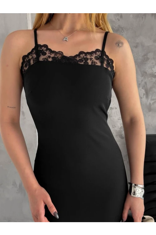 Kadın Siyah İnce Askılı Dantel Detaylı İthal Atlas Mini Elbise HZL24S-FRY121911
