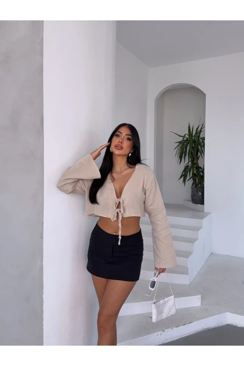 Kadın Bej Önden Bağlamalı Müslin Kumaş Crop Bluz  HZL25S-DSB104071
