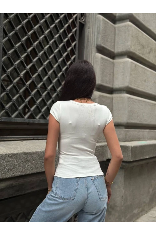 Kadın Beyaz Oval Yaka T-Shirt HZL25S-ZK11681