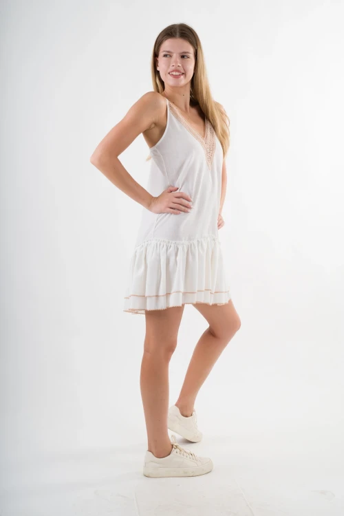 Kadın Beyaz V Yaka İp Askılı Eteği Pileli Güpür Detaylı Elbise HZL24S-YY244