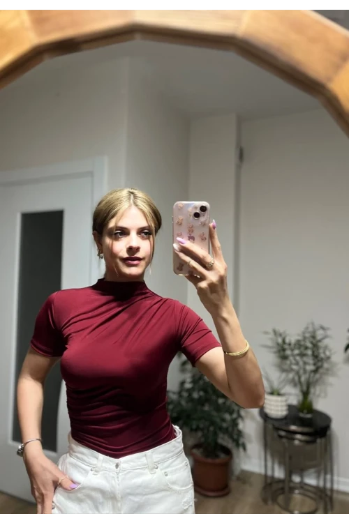 Kadın Bordo Büzgü Detay Yarım Kol Sandy Bluz HZL25S-FRY121741