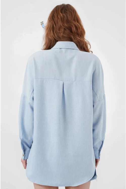 Kadın Buz Mavi Oversize Çift Cepli Keten Gömlek HZL22S-BD1201261