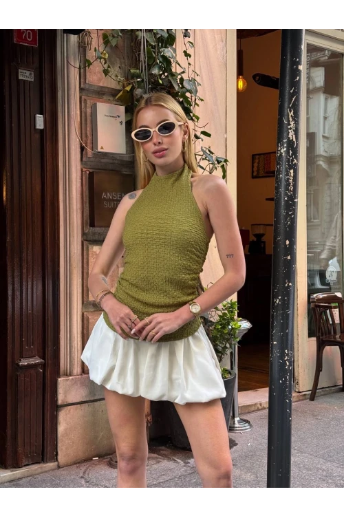 Kadın Fıstık Yeşil Boyundan Bağlamalı Gofre Kumaş Bluz HZL25S-ZK13631