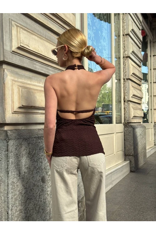 Kadın Kahverengi Boyundan Bağlamalı Gofre Kumaş Bluz HZL25S-ZK13631