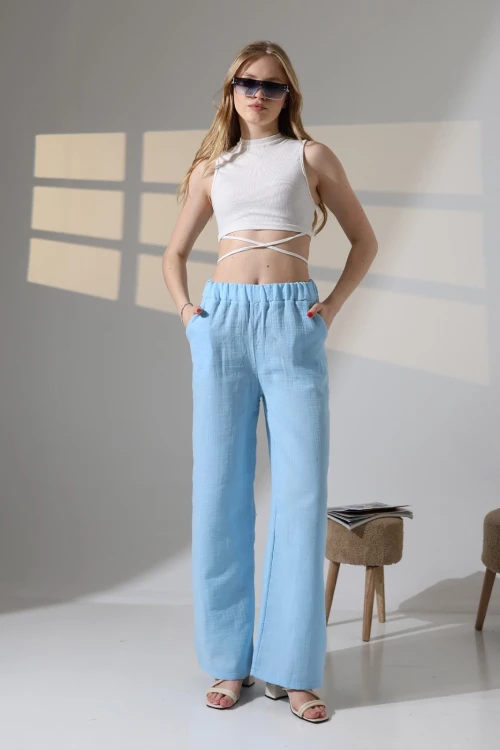 Kadın Mavi Beli Lastikli Müslin Kumaş Bol Paça Pantolon HZL25S-DSB12221