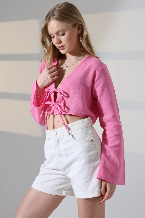 Kadın Pembe Önden Bağlamalı Müslin Kumaş Crop Bluz HZL25S-DSB104071
