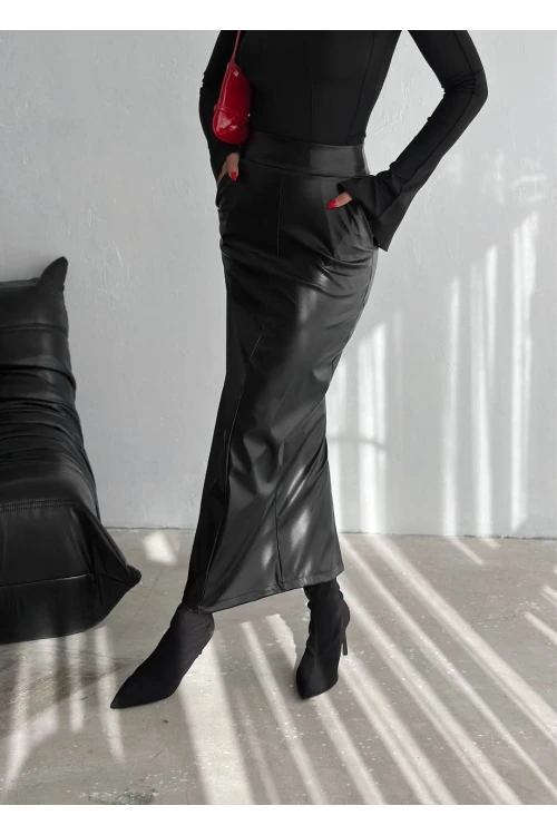 Kadın Siyah Arkadan Yırtmaçlı Fermuarlı Cepli Kalem Etek HZL25W-FRY122431