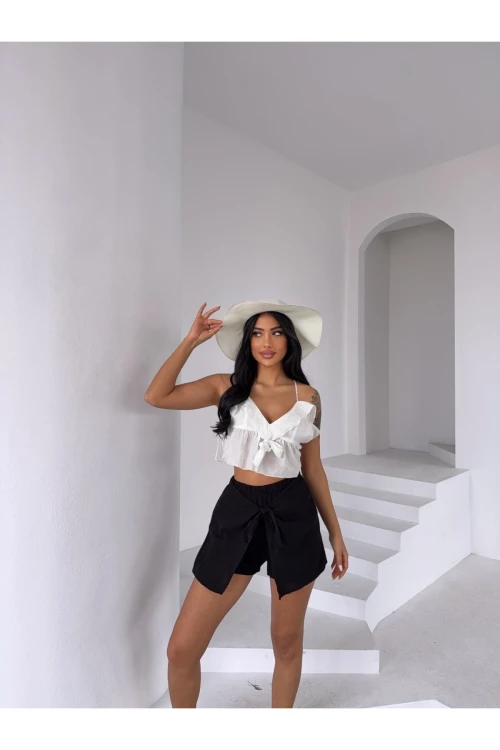 Kadın Siyah Bağlama Detay Müslin Şort HZL25S-DSB2323