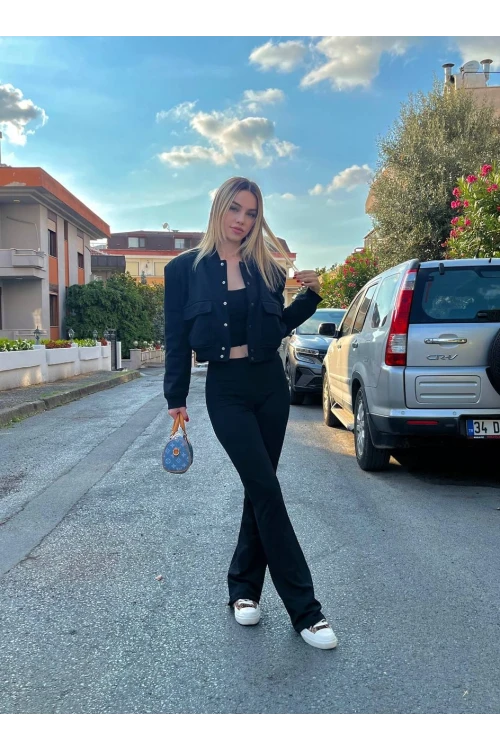 Kadın Siyah Bel Katlamalı İspanyol Paça Pantolon HZL24S-ZK11401