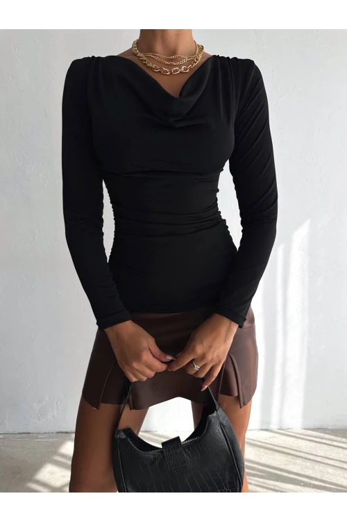 Kadın Siyah Degaje Yaka Yandan Büzgülü Uzun Kol Sandy Bluz HZL24W-FRY122481