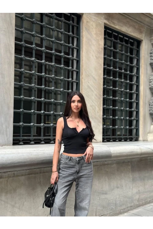 Kadın Siyah Önü Çıt Çıt Kapamalı Crop HZL25S-ZK11671