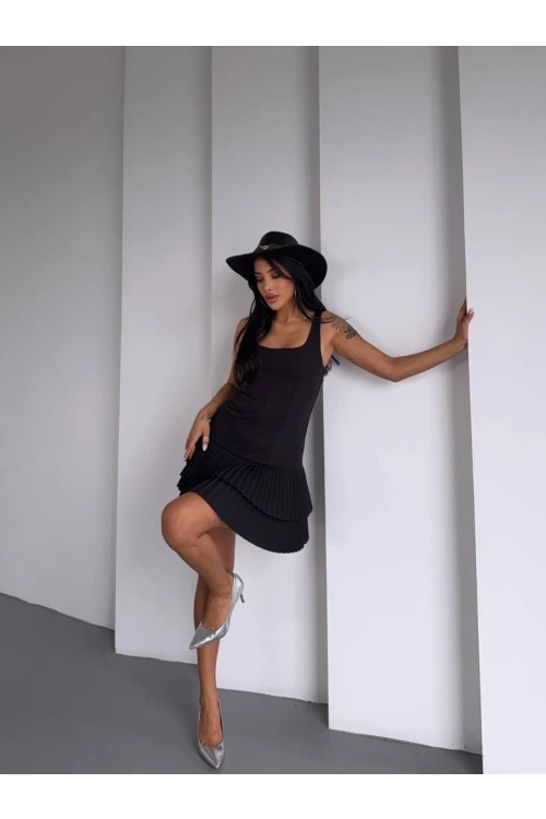 Kadın Siyah Pileli Şortlu Mini Elbise HZL25S-FRY122991