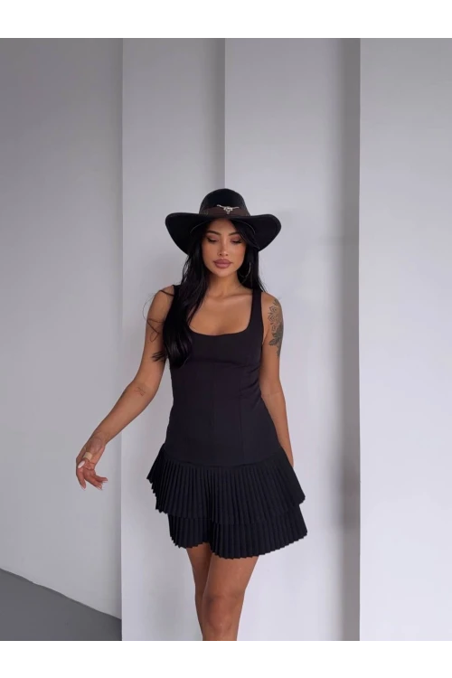 Kadın Siyah Pileli Şortlu Mini Elbise HZL25S-FRY122991