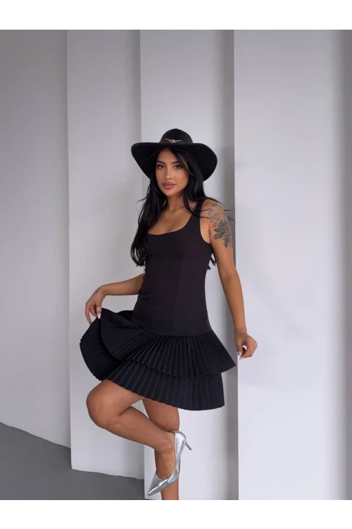 Kadın Siyah Pileli Şortlu Mini Elbise HZL25S-FRY122991