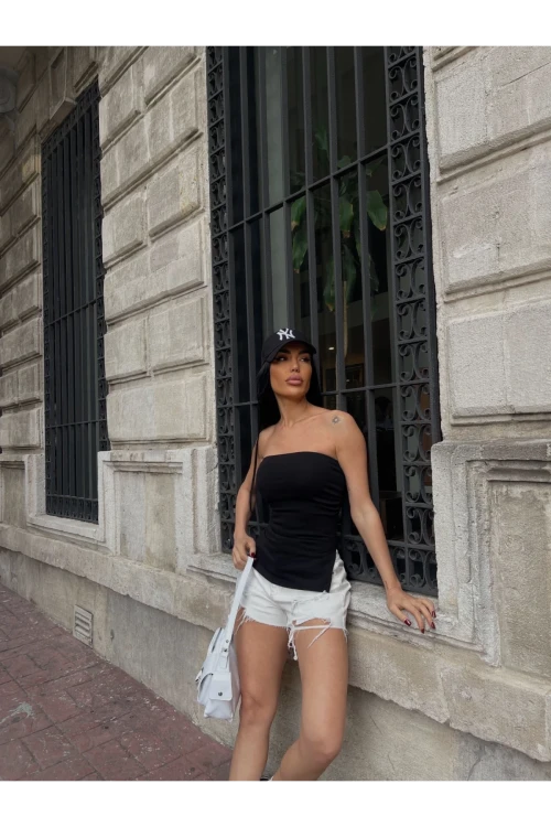 Kadın Siyah Yanı Büzgülü Çift Yırtmaçlı Straplez Bluz HZL24S-ZK13091