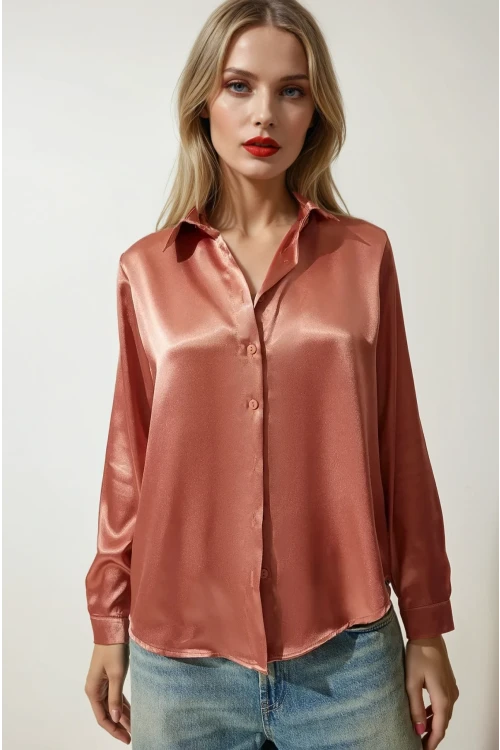 Kadın Tarçın Hafif Dökümlü Saten Yüzeyli Gömlek HZL22W-BD139641