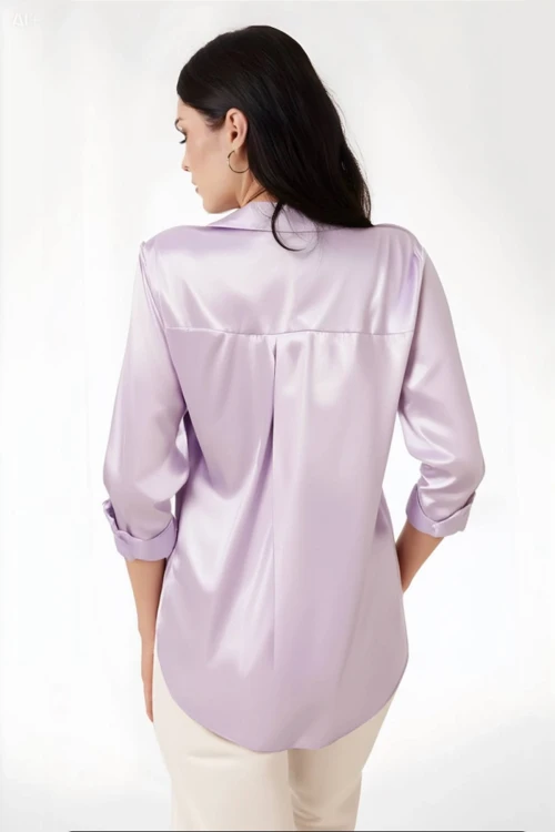 Kadın Açık Lila Hafif Dökümlü Saten Yüzeyli Gömlek HZL22W-BD139641