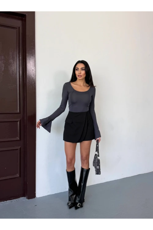 Kadın Antrasit Uzun Kollu Arkası Bağlamalı Fit Kesim Crop Bluz HZL25W-FRY122771