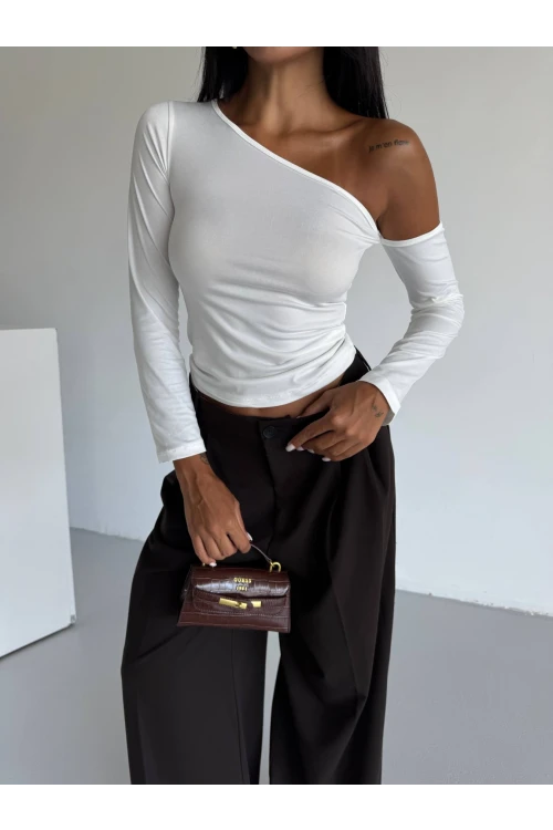 Kadın Beyaz Asimetrik Yaka Drapeli Sandy Bluz HZL25S-FRY123361