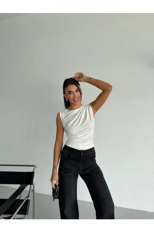 Kadın Beyaz Büzgülü Kolsuz Sandy Bluz HZL26W-FRY122751